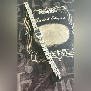 1 9 8 0 s Bulova Women’s Watch